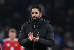 开云-四强稳了？曼联对阵里昂2胜2平保持不败