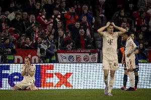 开云体育-凯恩：因为2个定位球丢球是犯罪 拜仁能击败任何球队但足球很残酷