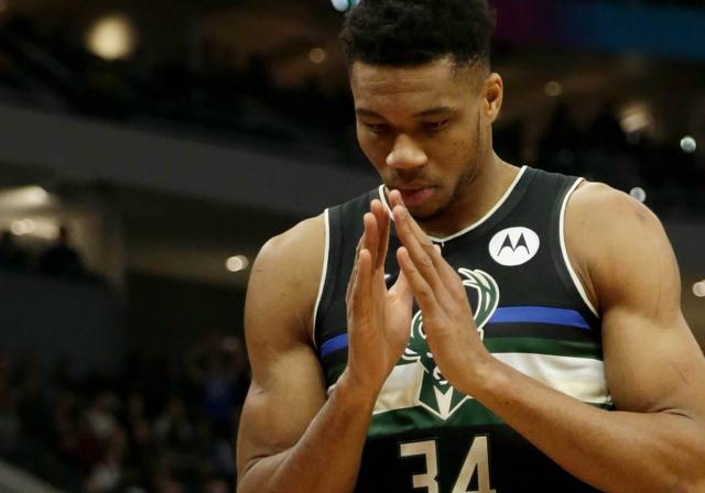 开云体育官网-雄鹿7连胜强势反弹 字母：现在的我更加成熟